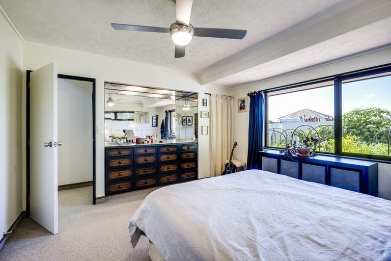 Photo of property in 1/117 Guppy Road, Taradale, Napier, 4112