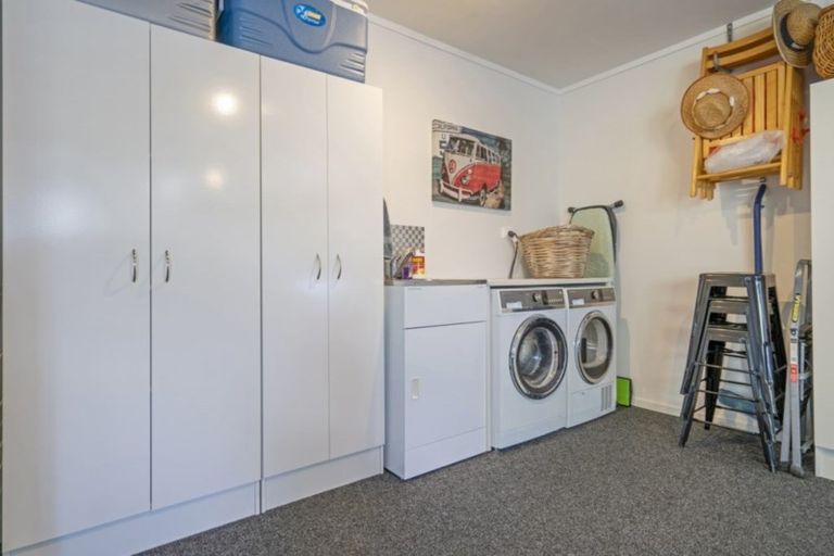 Photo of property in 3 Debenham Drive, Whitianga, 3510