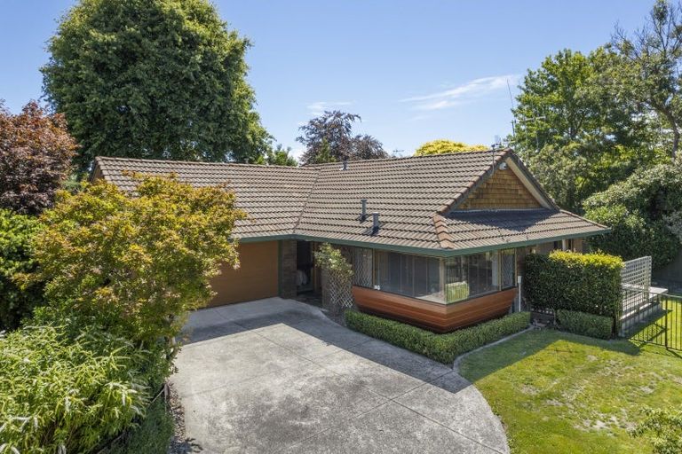 Photo of property in 3 Dresdan Court, Hokowhitu, Palmerston North, 4410