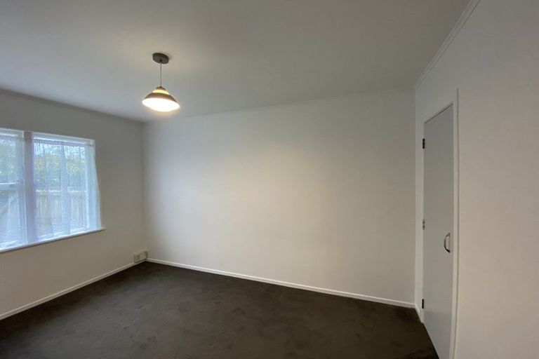 Photo of property in 98c Waiwhetu Road, Waterloo, Lower Hutt, 5011