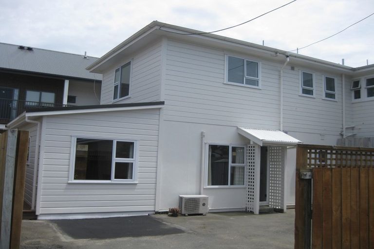Photo of property in 37e Frankmoore Avenue, Johnsonville, Wellington, 6037