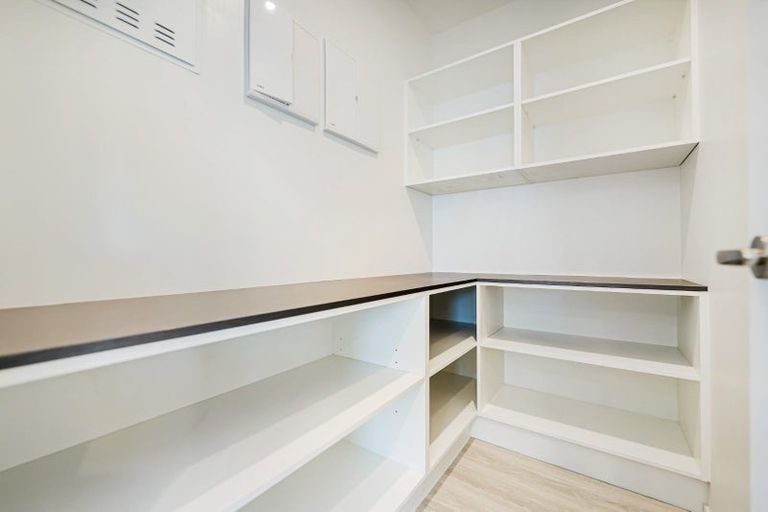 Photo of property in 72 Pacific Heights Road, Orewa, 0931