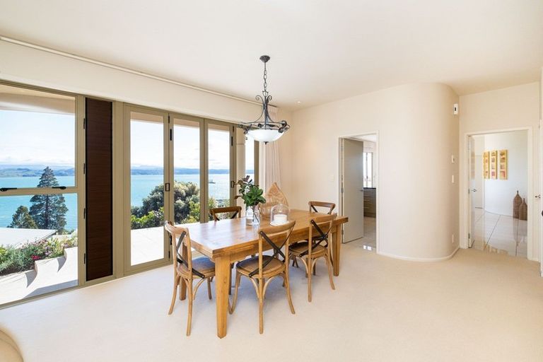 Photo of property in 25a Seapoint Road, Bluff Hill, Napier, 4110