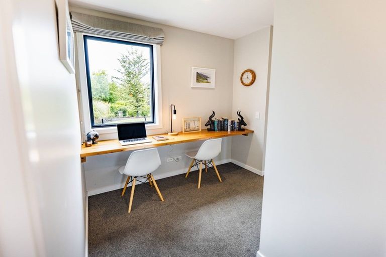 Photo of property in 42 Mcadam Drive, Jacks Point, Queenstown, 9371