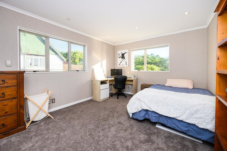 Photo of property in 6 Alan Street, Palmerston North, 4414