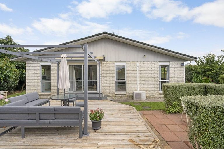 Photo of property in 28 Browning Street, Leamington, Cambridge, 3432