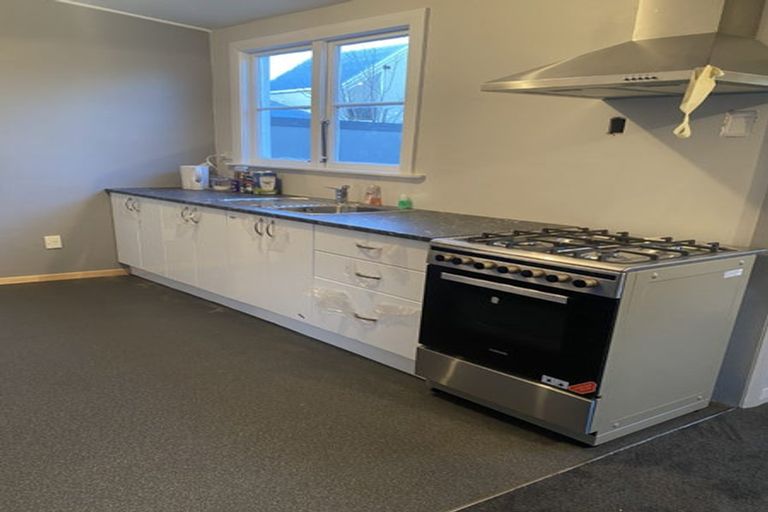 Photo of property in 116 Randwick Road, Moera, Lower Hutt, 5010