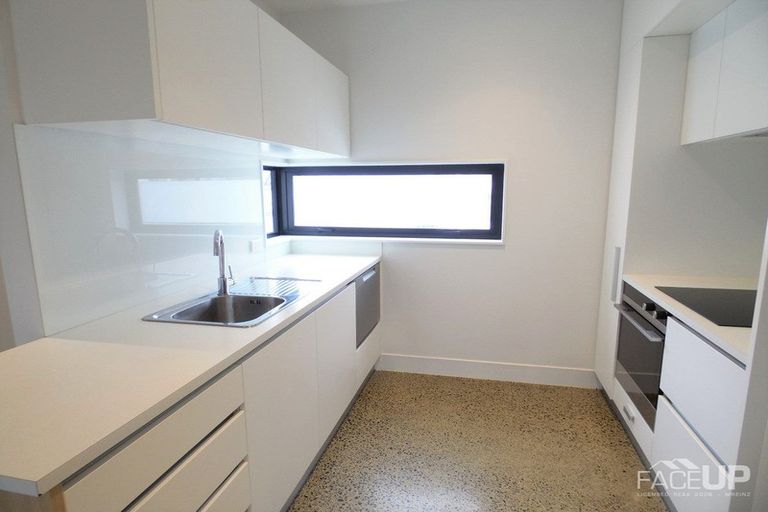 Photo of property in 218 Hobsonville Point Road, Hobsonville, Auckland, 0616