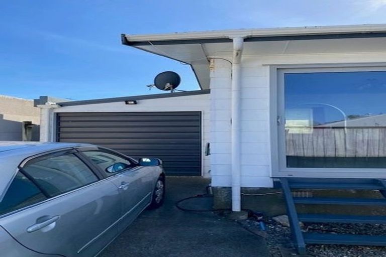 Photo of property in 42a Mahoe Street, Tawa, Wellington, 5028