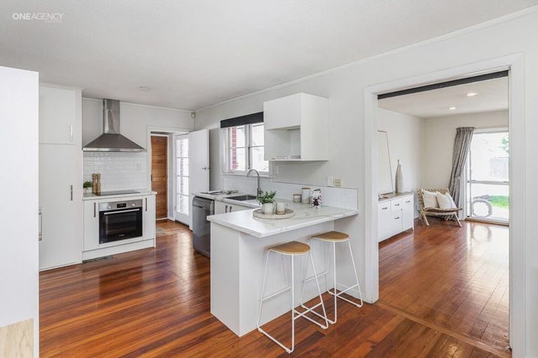 Photo of property in 25 Fenhall Street, Russley, Christchurch, 8042