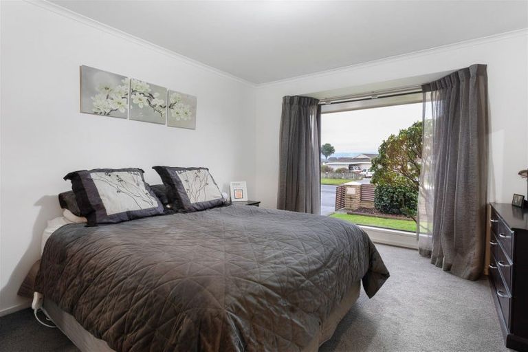 Photo of property in 132 Hagart-alexander Drive, Mosgiel, 9024