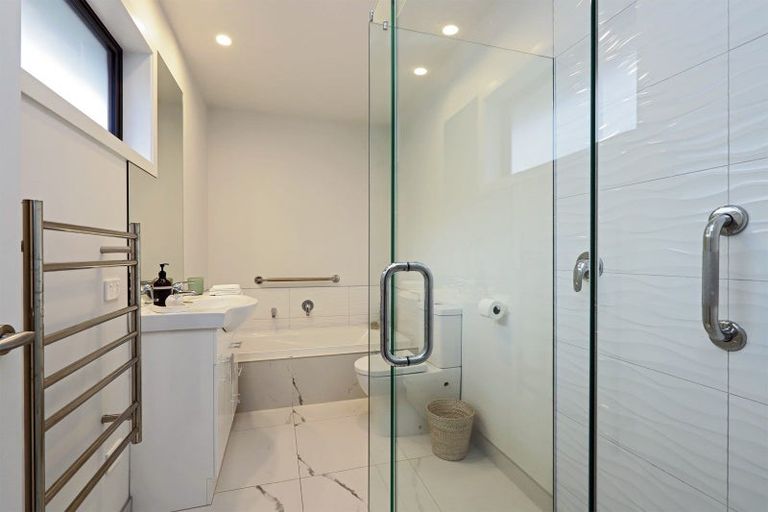 Photo of property in 7/7 Fitzroy Avenue, Hastings, 4122