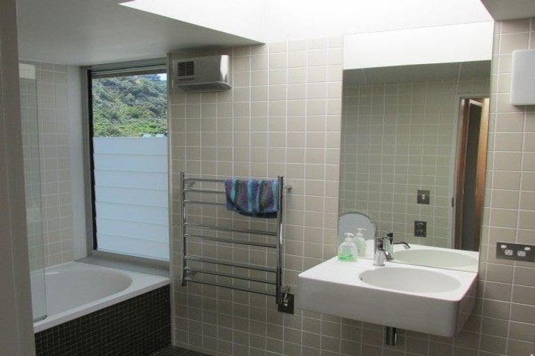 Photo of property in 72a Owhiro Bay Parade, Owhiro Bay, Wellington, 6023
