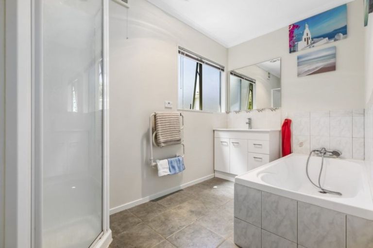 Photo of property in 39a Metcalfe Road, Ranui, Auckland, 0612