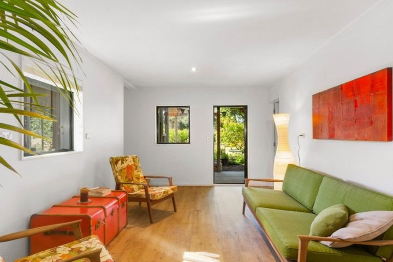 Photo of property in 323 Point Wells Road, Point Wells, Warkworth, 0986