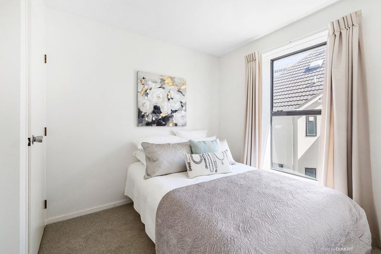Photo of property in 31 Macdonald Crescent, Te Aro, Wellington, 6011