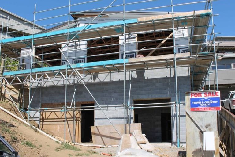 Photo of property in 14 Lavender Close, Spotswood, New Plymouth, 4310