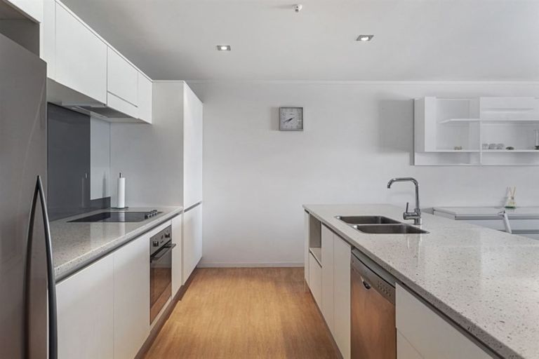 Photo of property in Quayside Apartments, 106/11 George Street, Whakatane, 3120