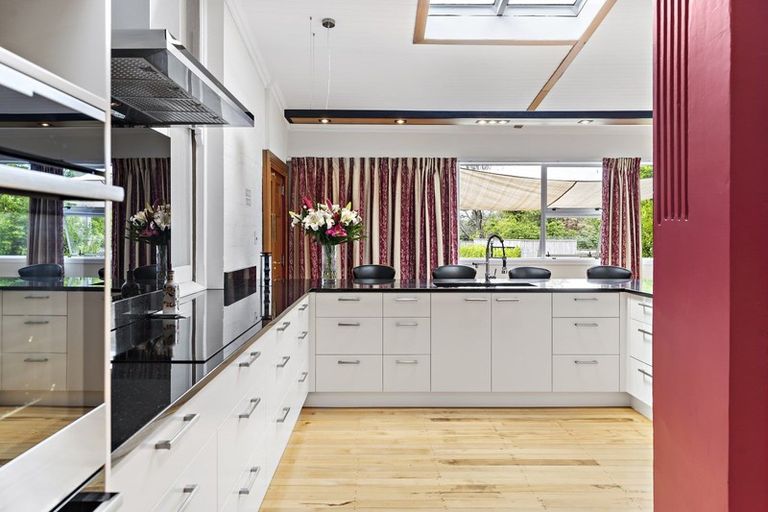 Photo of property in 193 East Street, Greytown, 5712