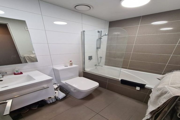 Photo of property in Masina Apartments, 111/80u Riddiford Street, Newtown, Wellington, 6021