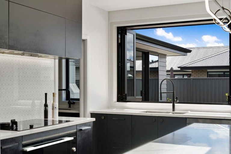 Photo of property in 10 Meech Way, Frimley, Hastings, 4120