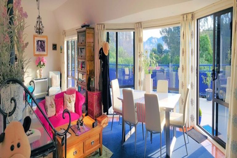 Photo of property in 13a Parau Avenue, Diamond Harbour, 8972