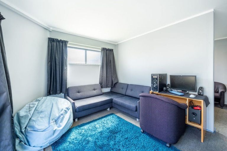 Photo of property in 19 Simpson Road, Papamoa Beach, Papamoa, 3118