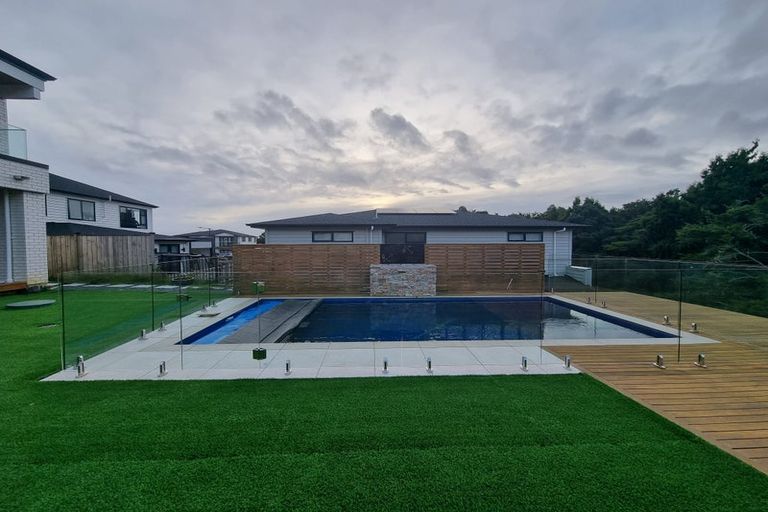 Photo of property in 14 Hing Street, Flat Bush, Auckland, 2019