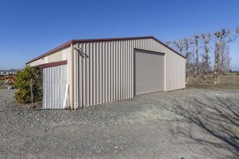 Photo of property in 130 Merton Road, Fernside, Rangiora, 7471