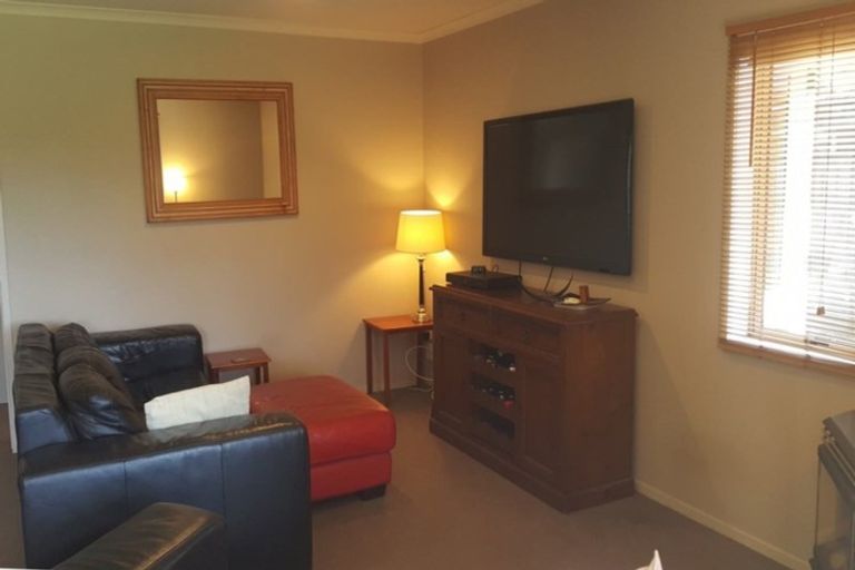 Photo of property in 4a Madison Street, Cambridge, 3434