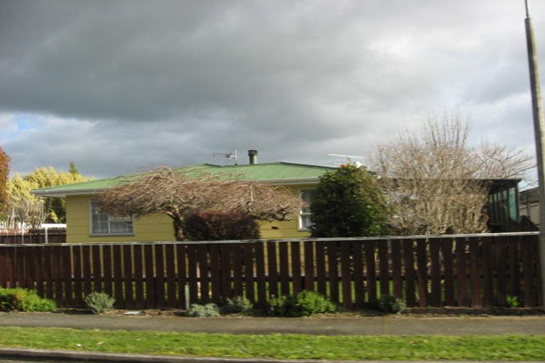 Photo of property in 5 Baillie Crescent, Carterton, 5713