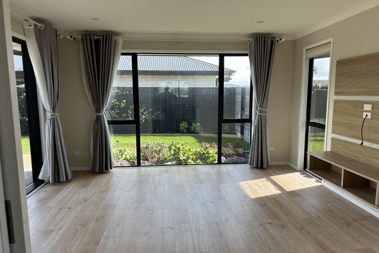 Photo of property in 19 Lawrence Drive, Rolleston, 7614