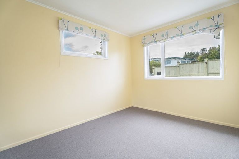 Photo of property in 46 Cypress Drive, Maungaraki, Lower Hutt, 5010