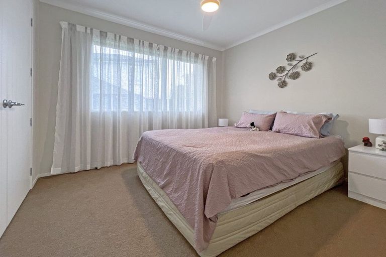 Photo of property in 65 Capriana Drive, Karaka, Papakura, 2113