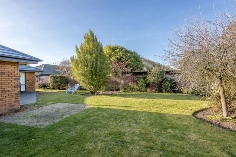Photo of property in 97 Inwoods Road, Parklands, Christchurch, 8083