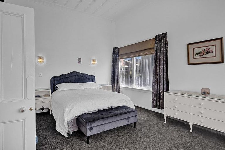 Photo of property in 3 Victoria Street, Hawera, 4610