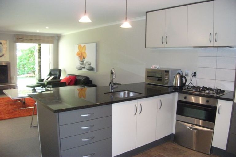 Photo of property in 33b Saint Andrews Drive, Pauanui, Hikuai, 3579