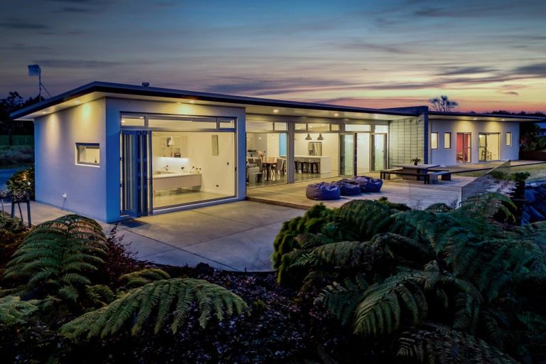 Photo of property in 11 Wilson Road, Urenui, 4375