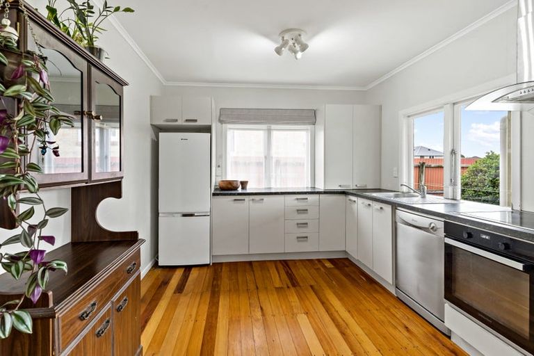 Photo of property in 7 Church Street, Tuakau, 2121