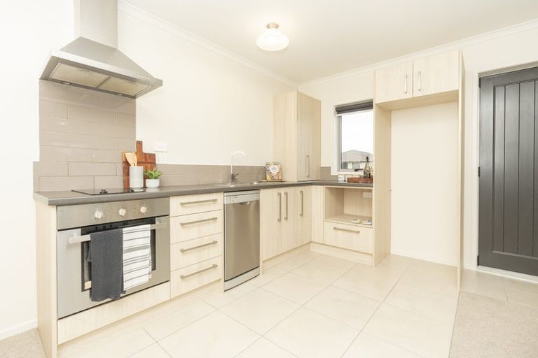Photo of property in 8 Arista Way, Rototuna North, Hamilton, 3210