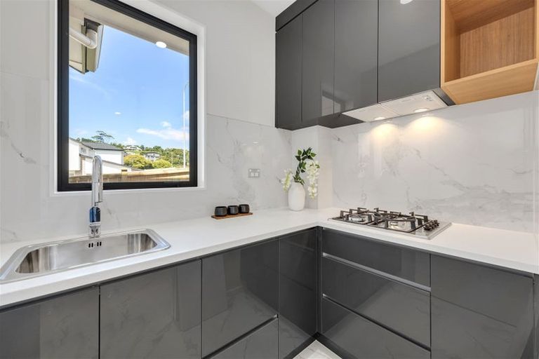 Photo of property in 4 Glann Lane, Flat Bush, Auckland, 2019