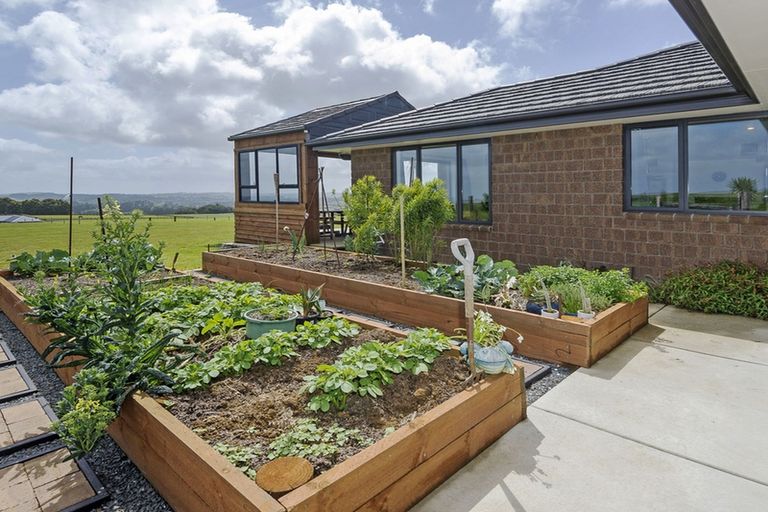 Photo of property in 107c Roberts Road, Tuakau, 2694