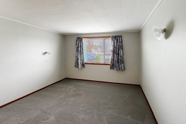 Photo of property in 53 Liverpool Street, Levin, 5510