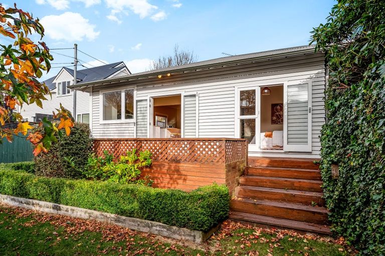 Photo of property in 376 Karori Road, Karori, Wellington, 6012