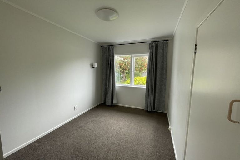 Photo of property in 10 Madison Place, Forrest Hill, Auckland, 0620