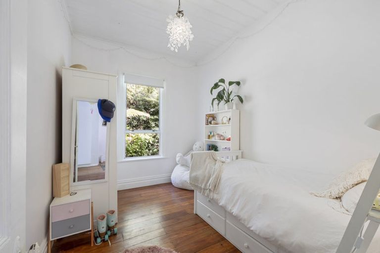 Photo of property in 160a Frankley Road, Frankleigh Park, New Plymouth, 4310