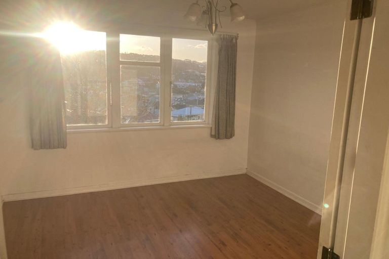 Photo of property in 130 Constable Street, Newtown, Wellington, 6021