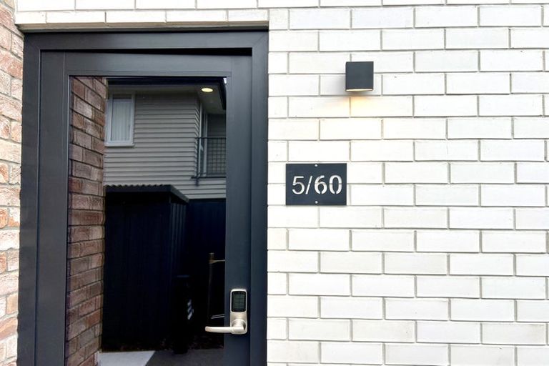 Photo of property in 4/62 Derby Street, St Albans, Christchurch, 8014