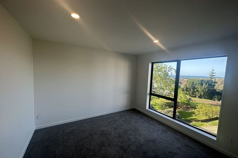 Photo of property in 8b Agathis Avenue, Mairangi Bay, Auckland, 0630