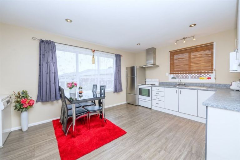 Photo of property in 82 Blankney Street, Hornby, Christchurch, 8042